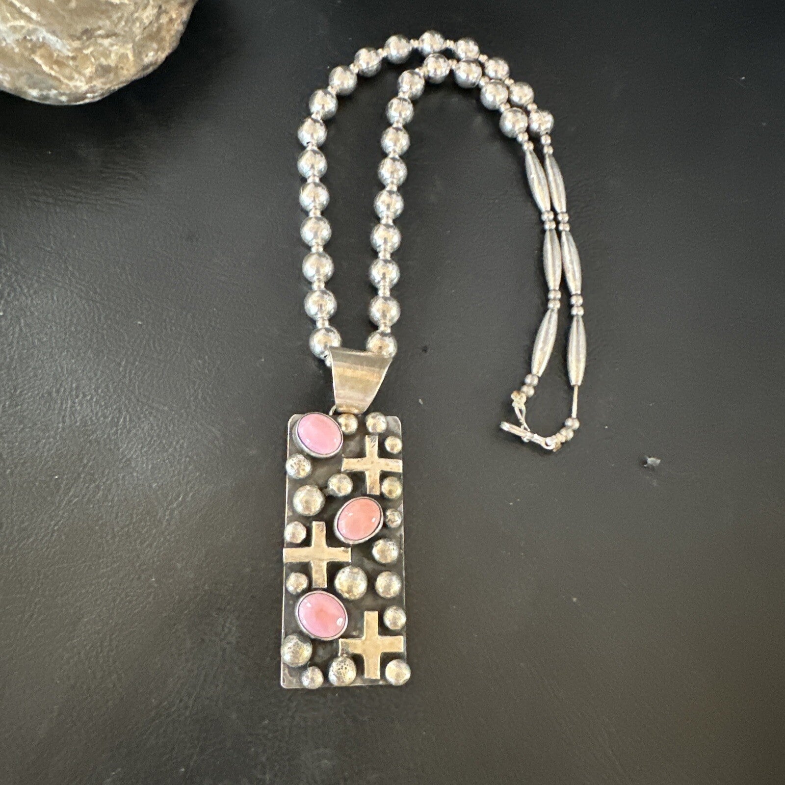 Navajo Pearls Pink Conch Necklace Pendant 19” Native American 15908