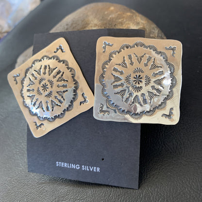 Womens Navajo Sterling Silver Earrings 01667
