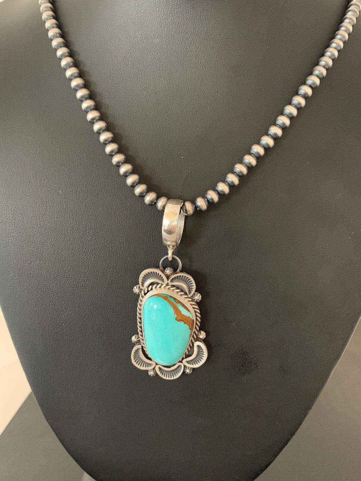 Mens Navajo Pearls Sterling Silver Royston Turquoise Necklace Pendant 04306