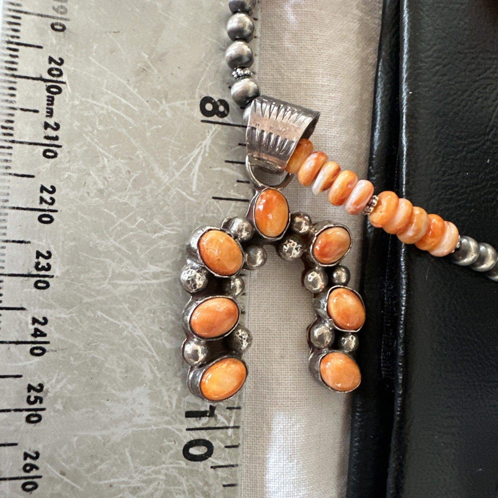 Navajo Pearls Sterling Necklace Orange Spiny Oyster Cluster Naja Pendant 19551