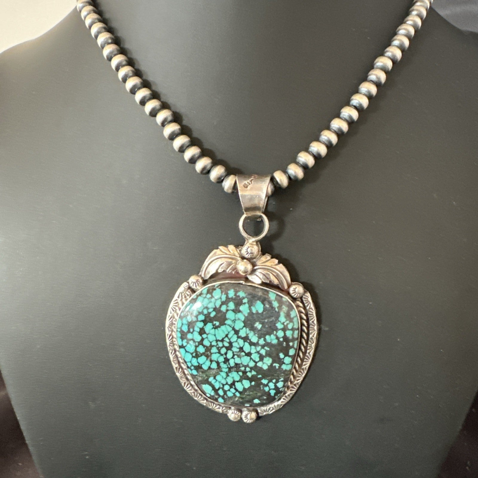 WoMens Navajo Sterling Silver Blue Spiderweb Turquoise Necklace Pendant 19297