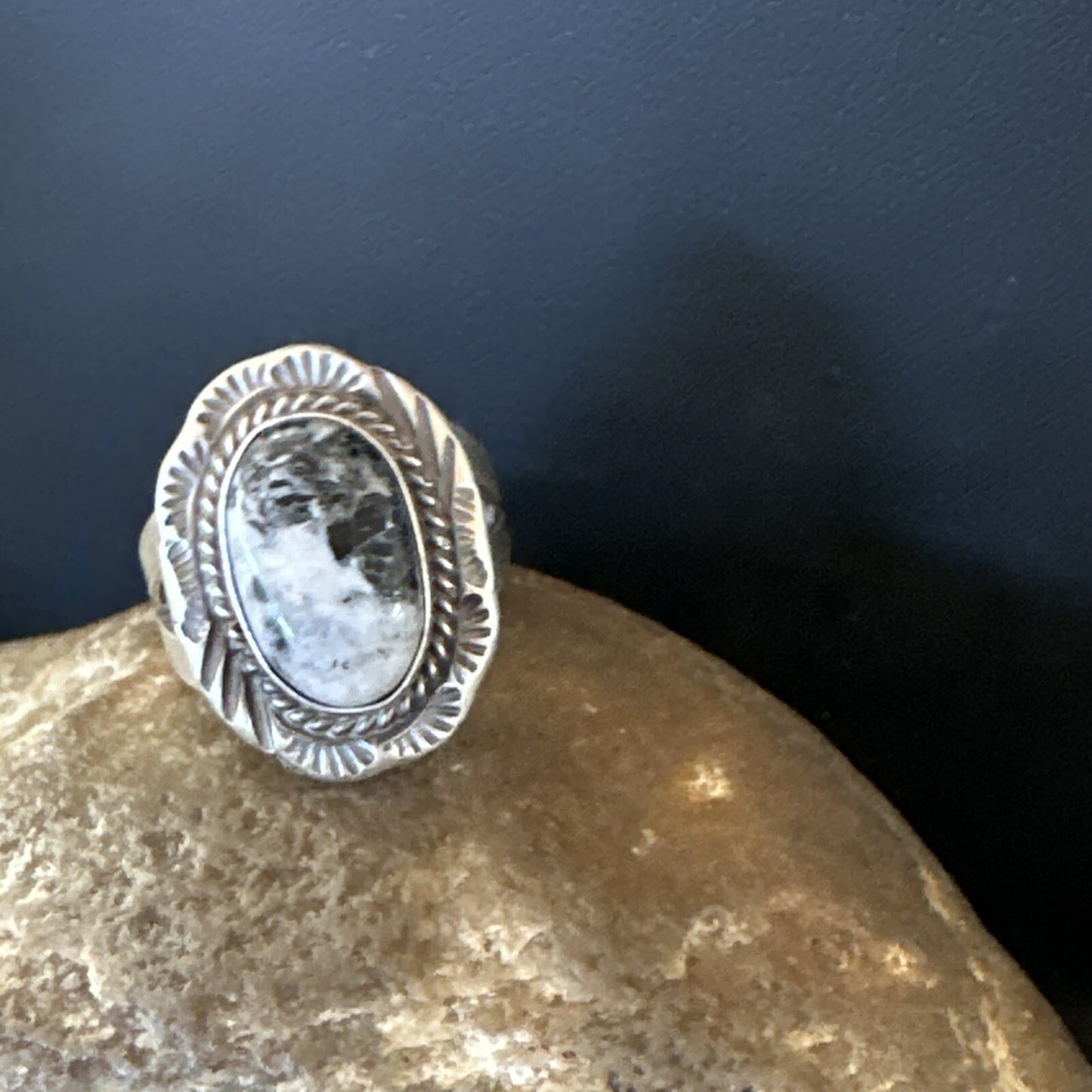 Womens White Buffalo Turquoise Navajo Sterling Silver Ring Size 7 18586