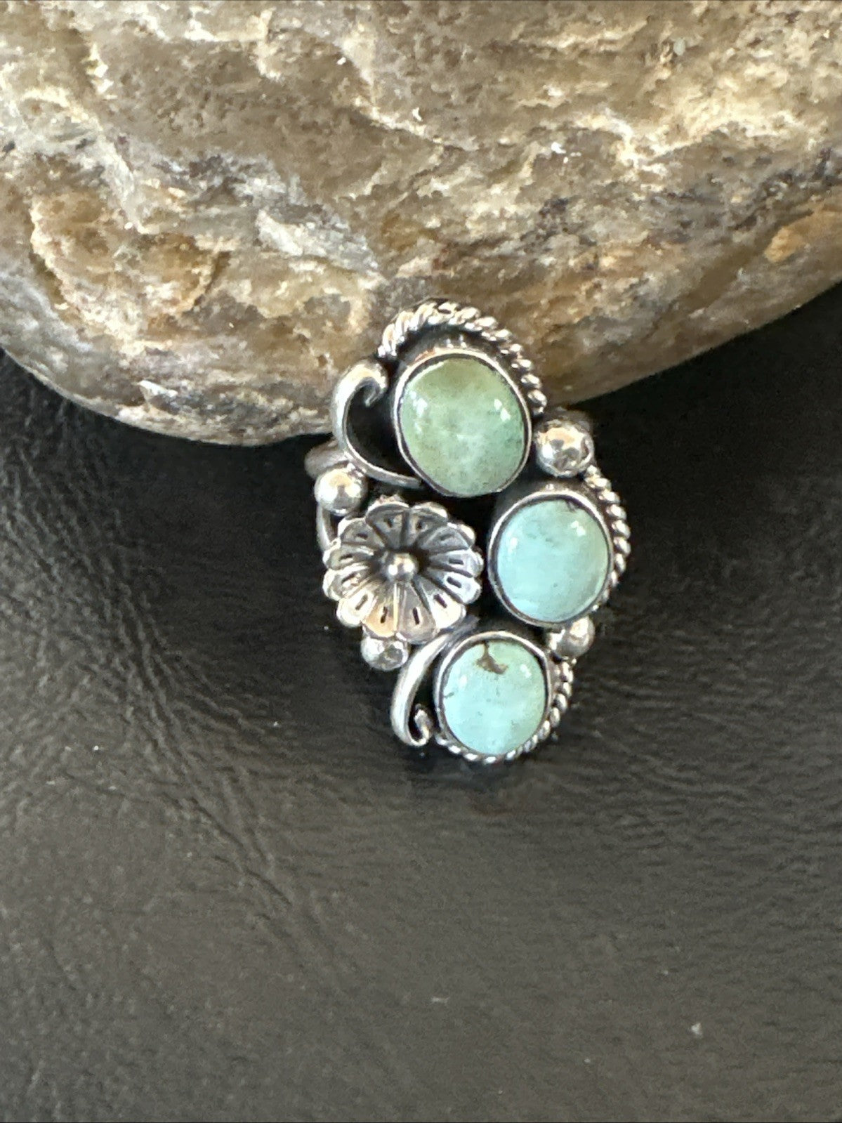 Yazzie Ring Green Turquoise Navajo Sterling Silver Cluster Size 8 19199