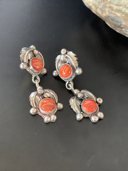 Red Spiny Oyster Southwestrn Navajo Sterling Silver Dangle Earring 02065