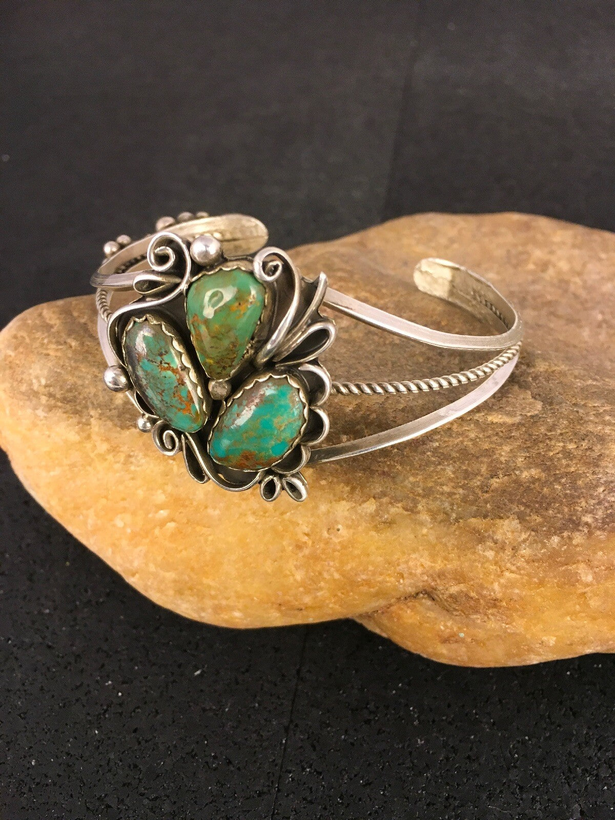 Native American Indian Turquoise Navajo Sterling Silver Bracelet 08845