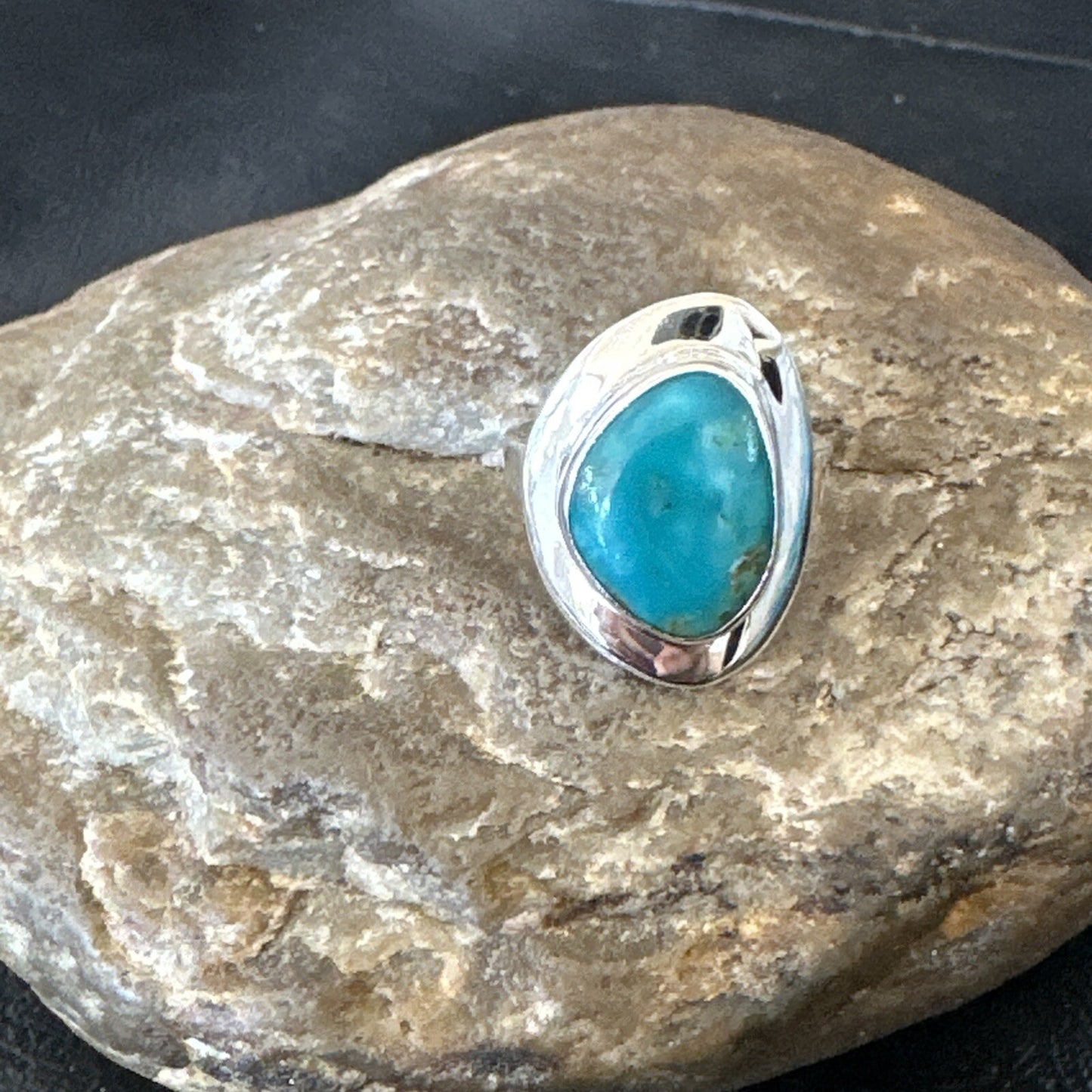 Southwestern Sterling Silver Blue Kingman Turquoise Ring Size 6 18535