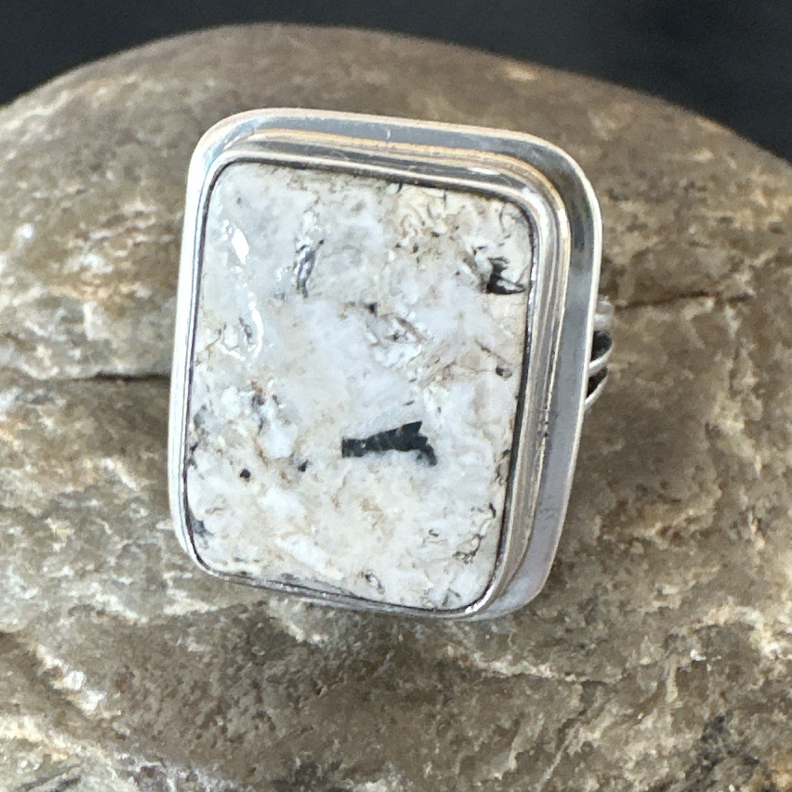 Navajo Sterling Silver White Buffalo Turquoise Ring Size 8.5 19307