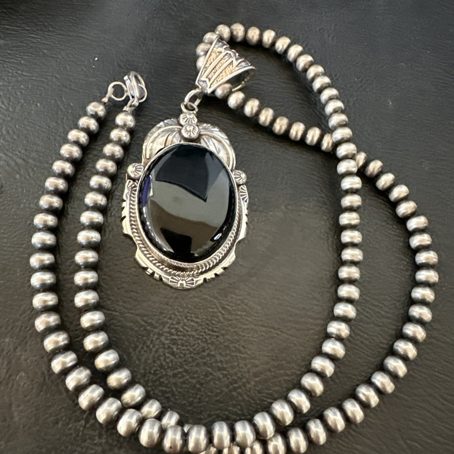Mens Womens Black Onyx Pendant Navajo Sterling Silver Beads Necklace 18307