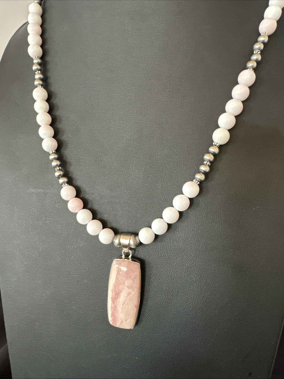 Southwestern Sterling Silver Pink Queen Conch Bead Necklace Pendant 20" 19584