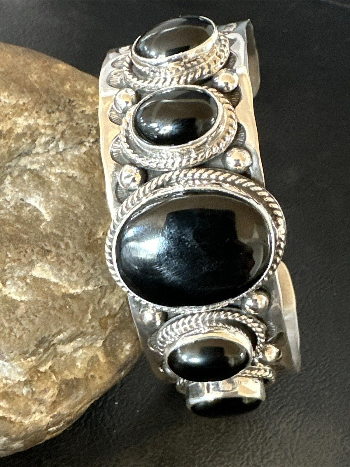 Native Mens Navajo Sterling Silver Black Onyx Cuff Bracelet 5 Stone 18018