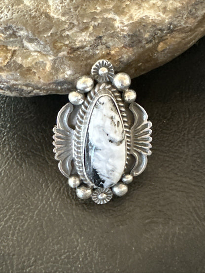 White Buffalo Turquoise Navajo Sterling Silver Ring Size 6 18624