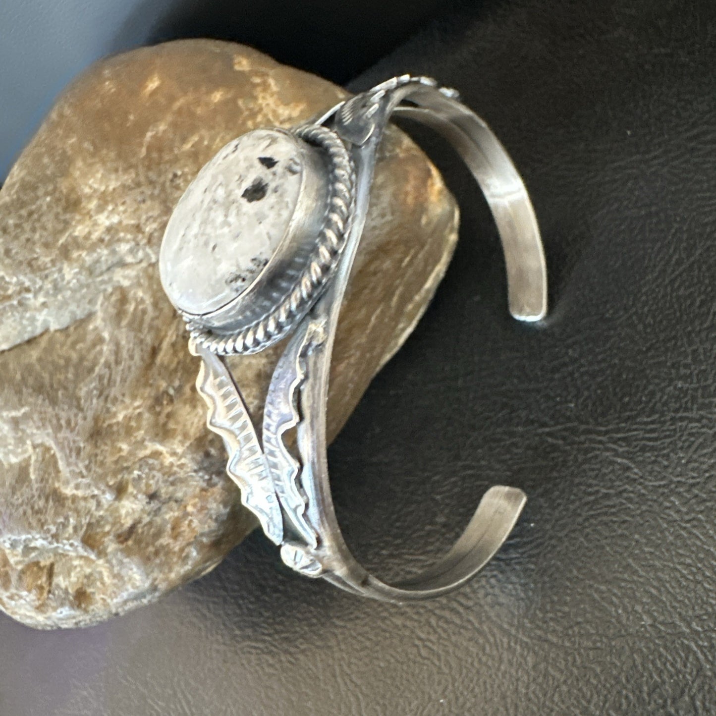 White Buffalo Turquoise Navajo Sterling Silver Cuff Bracelet 7.25" 19281