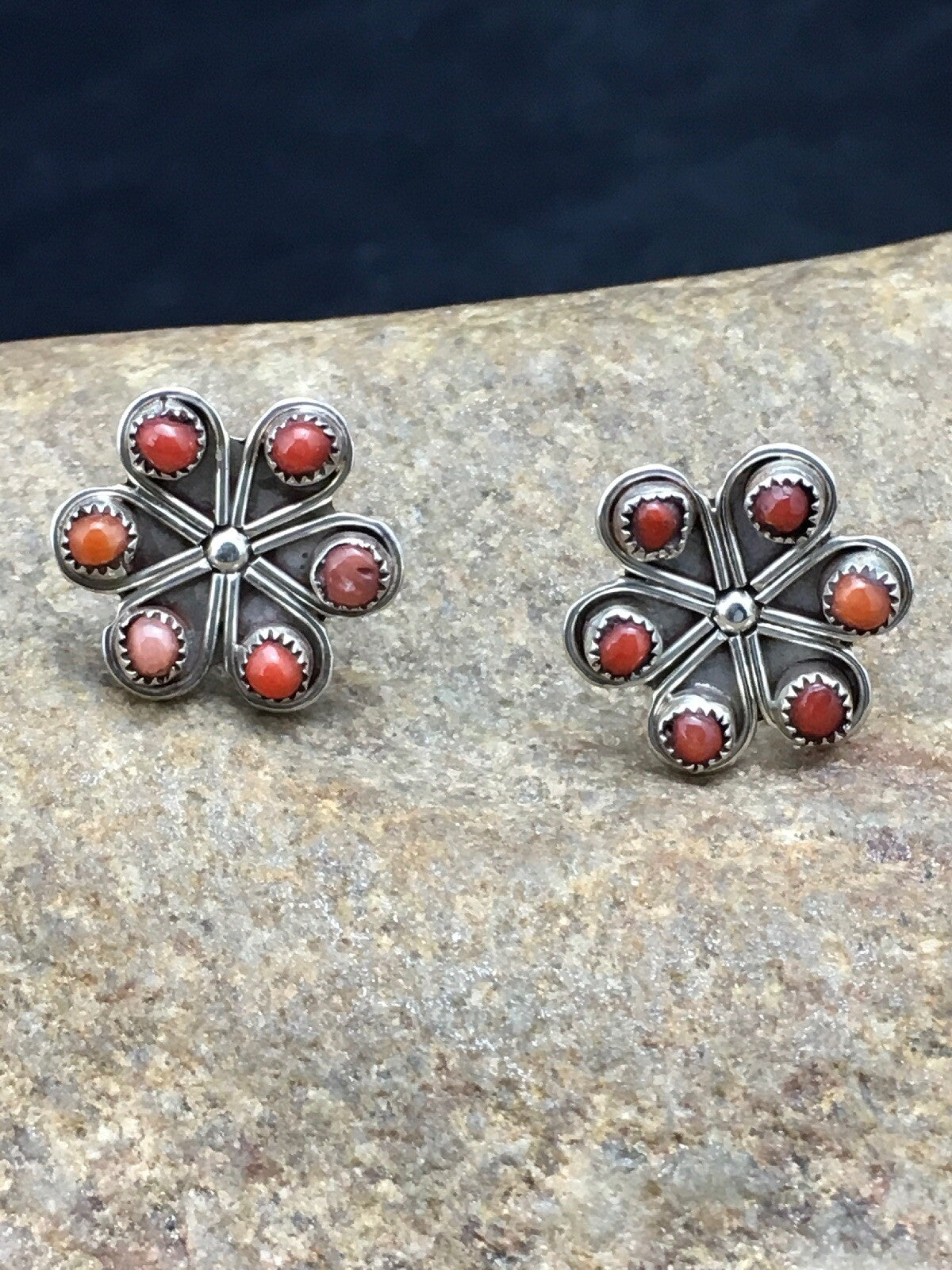 Native Zuni Cluster Sterling Silver Necklace Coral Earrings Set 0.6" 1074
