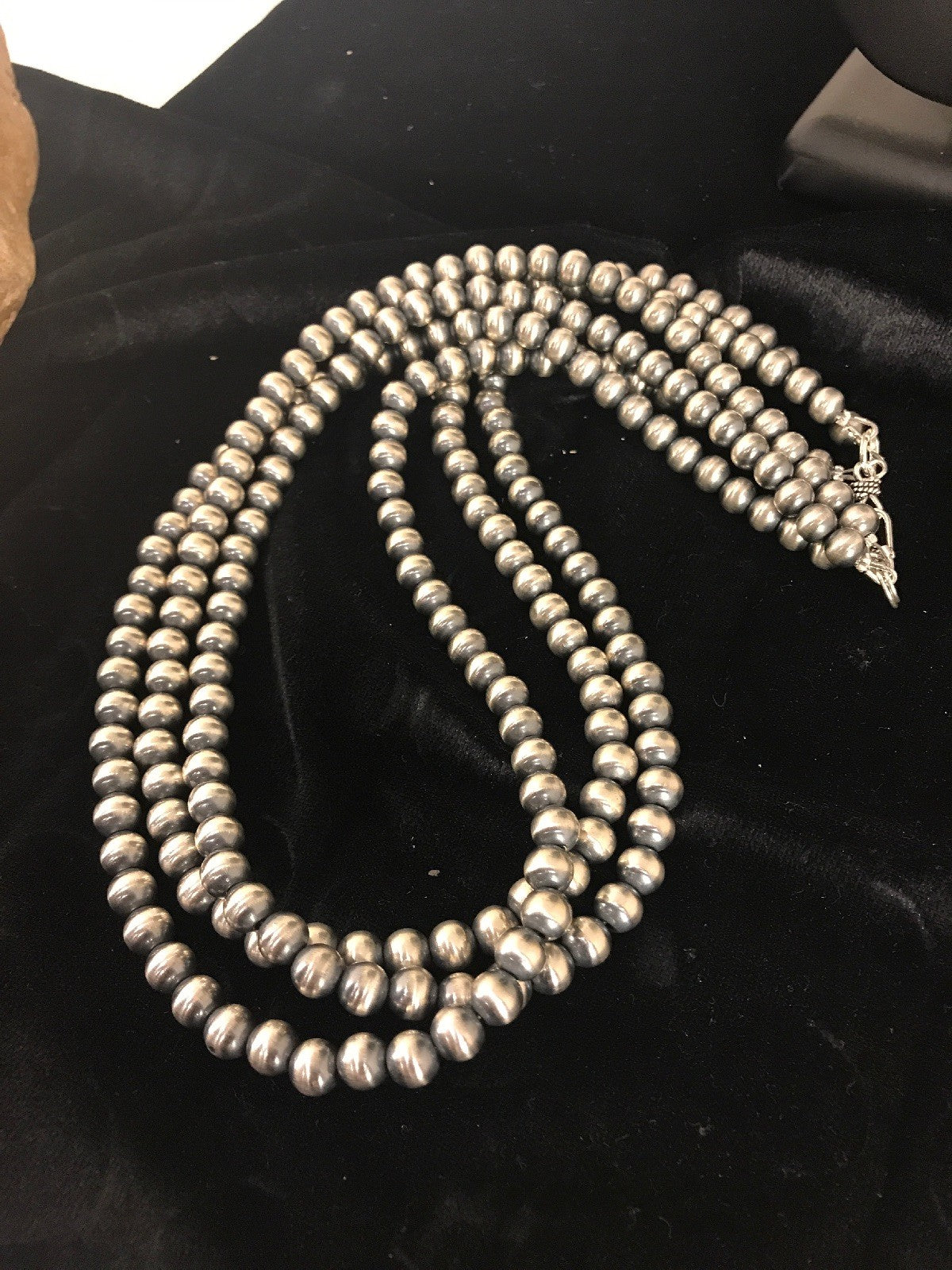 Native American Sterling Silver Navajo Pearls 7 mm Necklace 21” 3 Strand