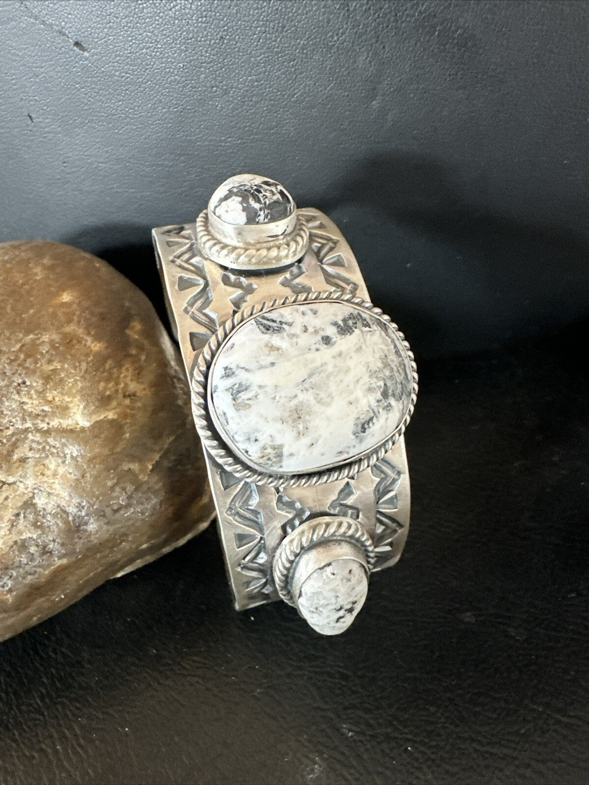Mens WoMens White Buffalo Turquoise Navajo Sterling Silver Cuff Bracelet 17863