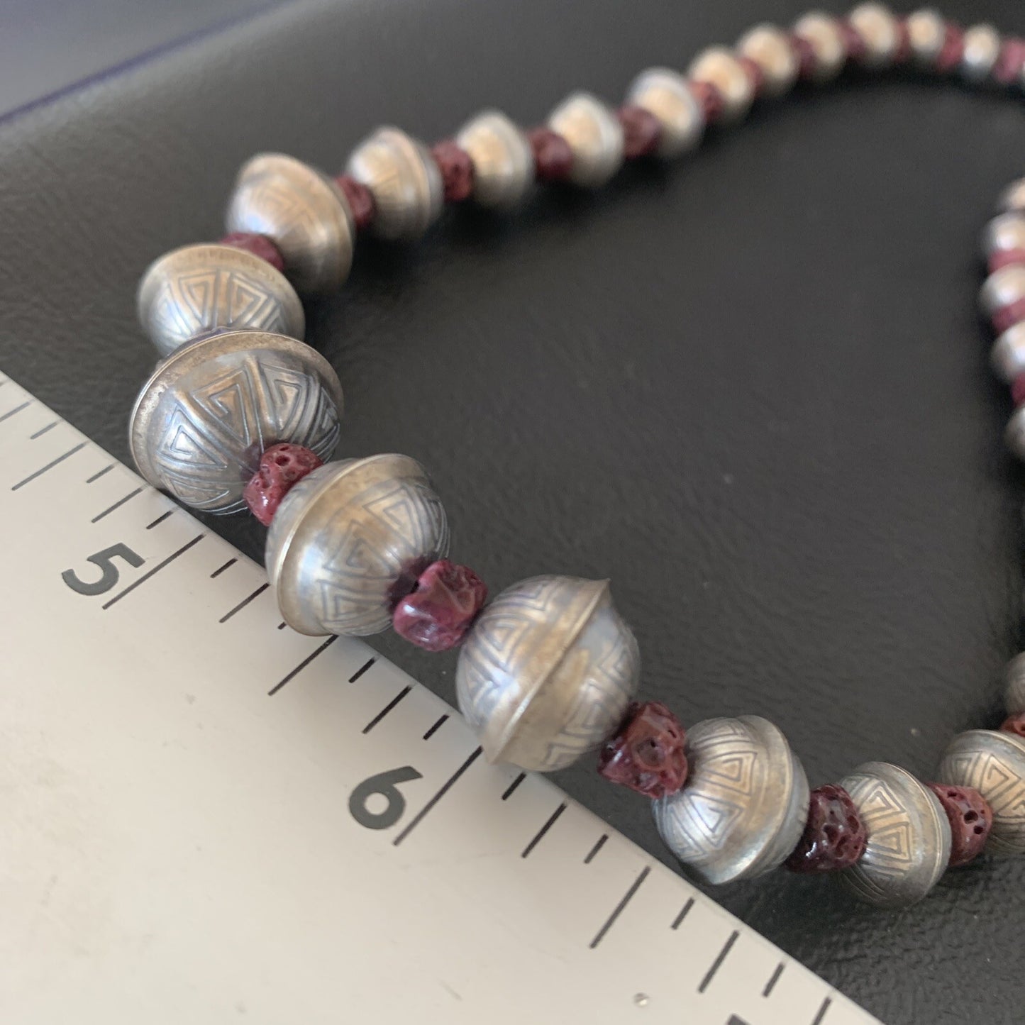 Purple Spiny Oyster Navajo Pearls Sterling Silver Bead Necklace 95507