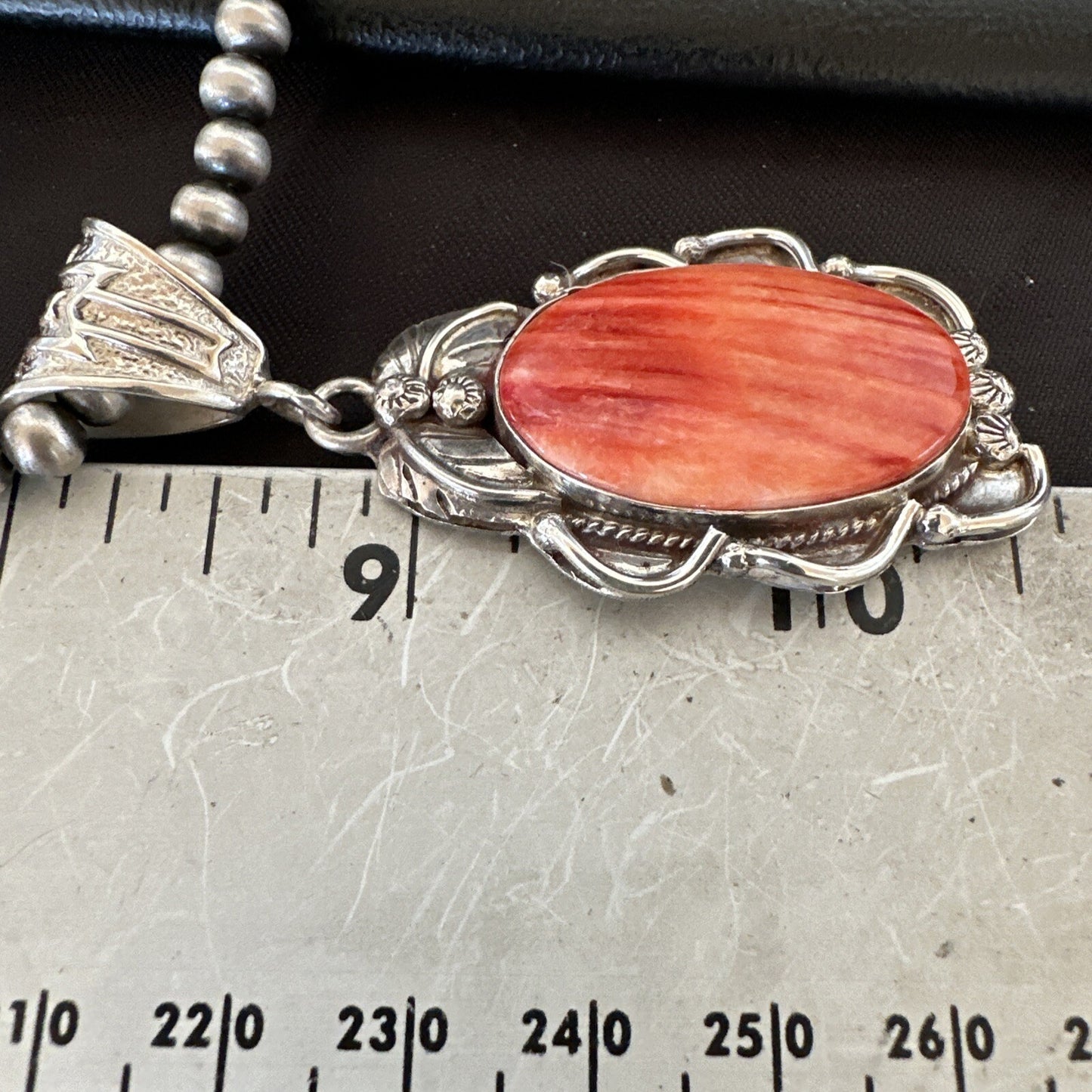 WoMens Red Spiny Oyster Pendant Navajo Sterling Silver Necklace 18366