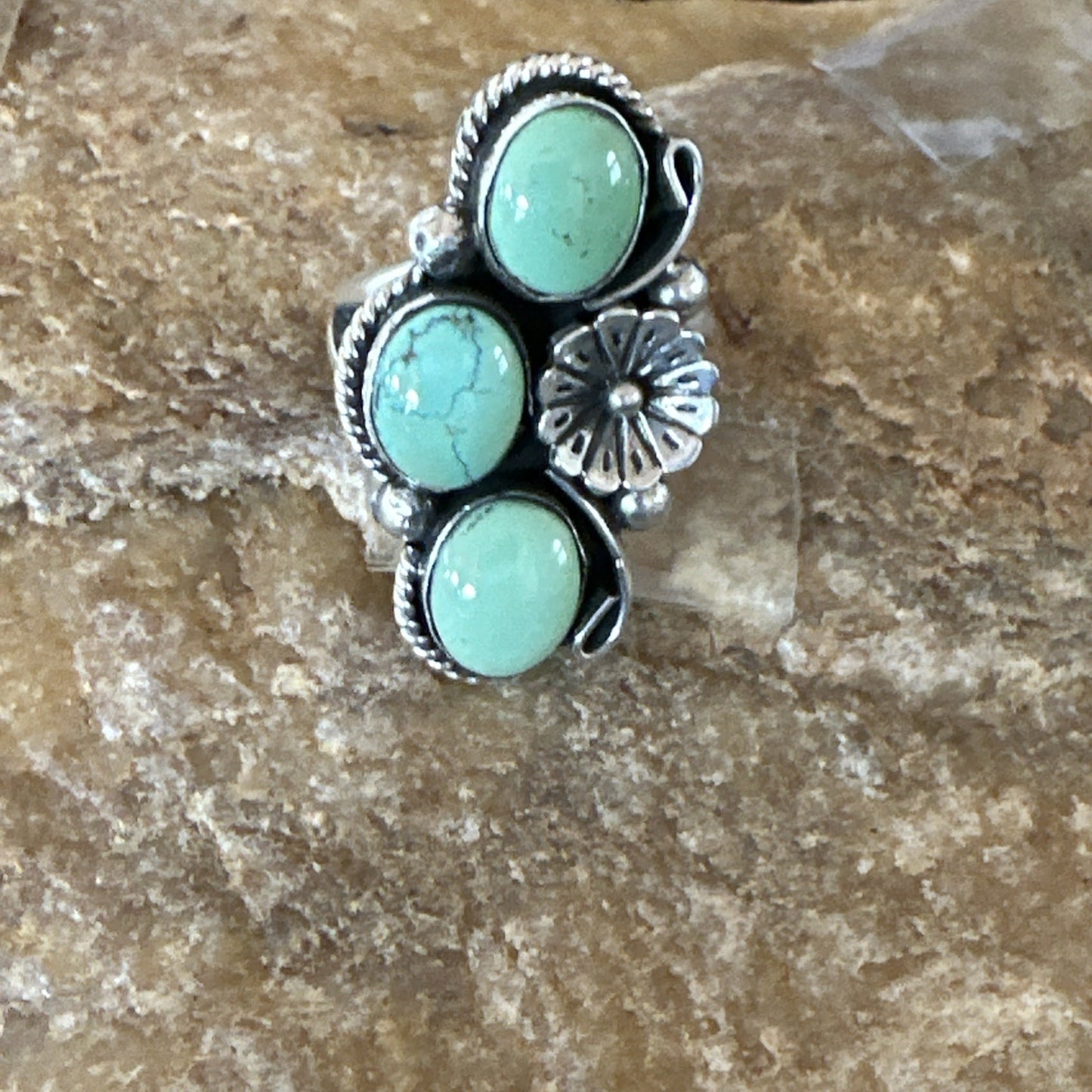Yazzie Ring Green Turquoise Navajo Sterling Silver Cluster Size 9 19216