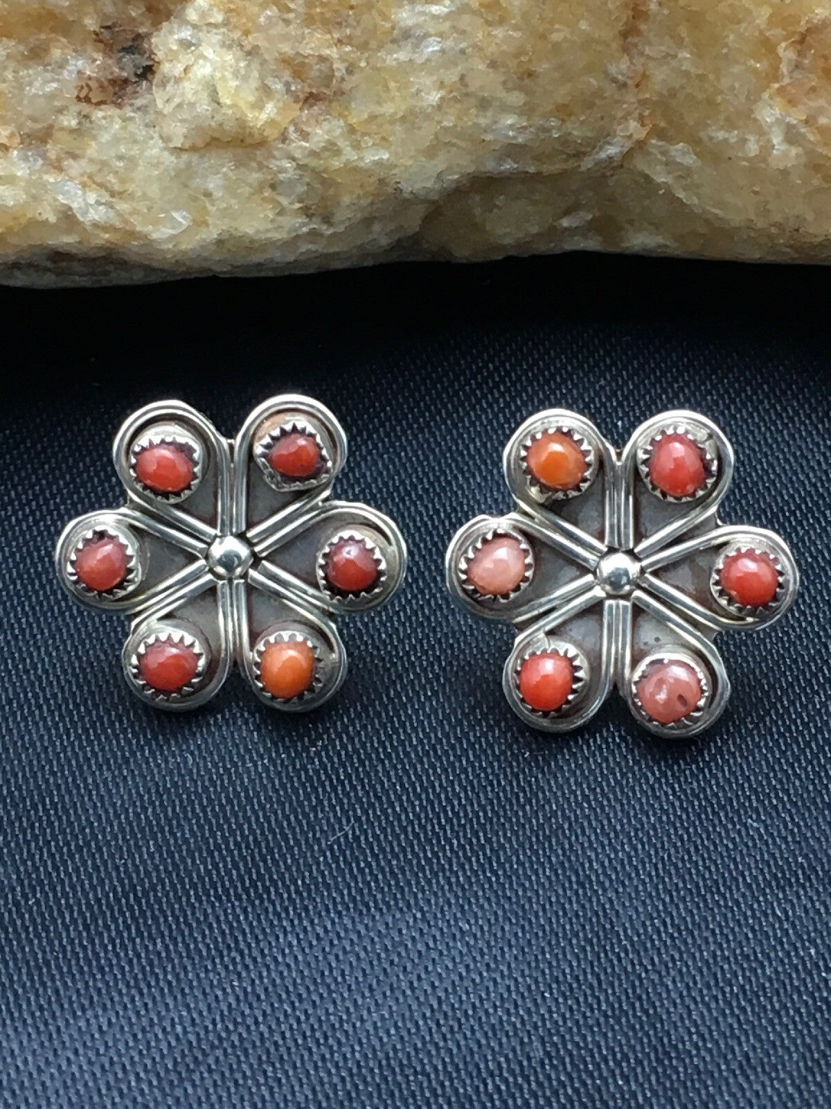 Native Zuni Cluster Sterling Silver Necklace Coral Earrings Set 0.6" 1074