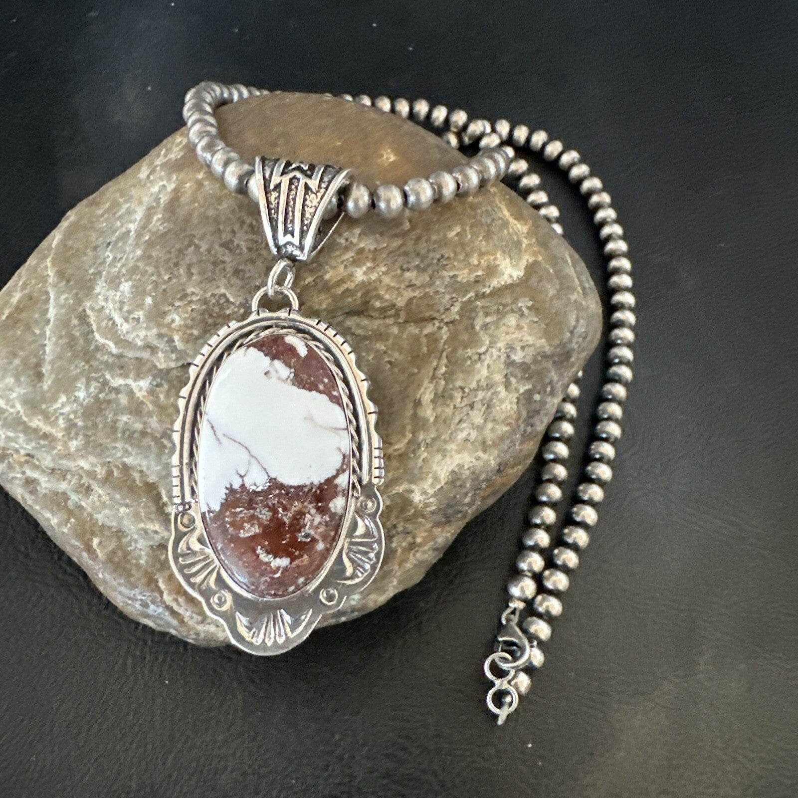 Wild Horse Turquoise Pendant Sterling Silver Beads Necklace 18023