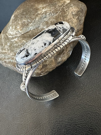 White Buffalo Turquoise Navajo Sterling Silver Cuff Bracelet 7" 19382