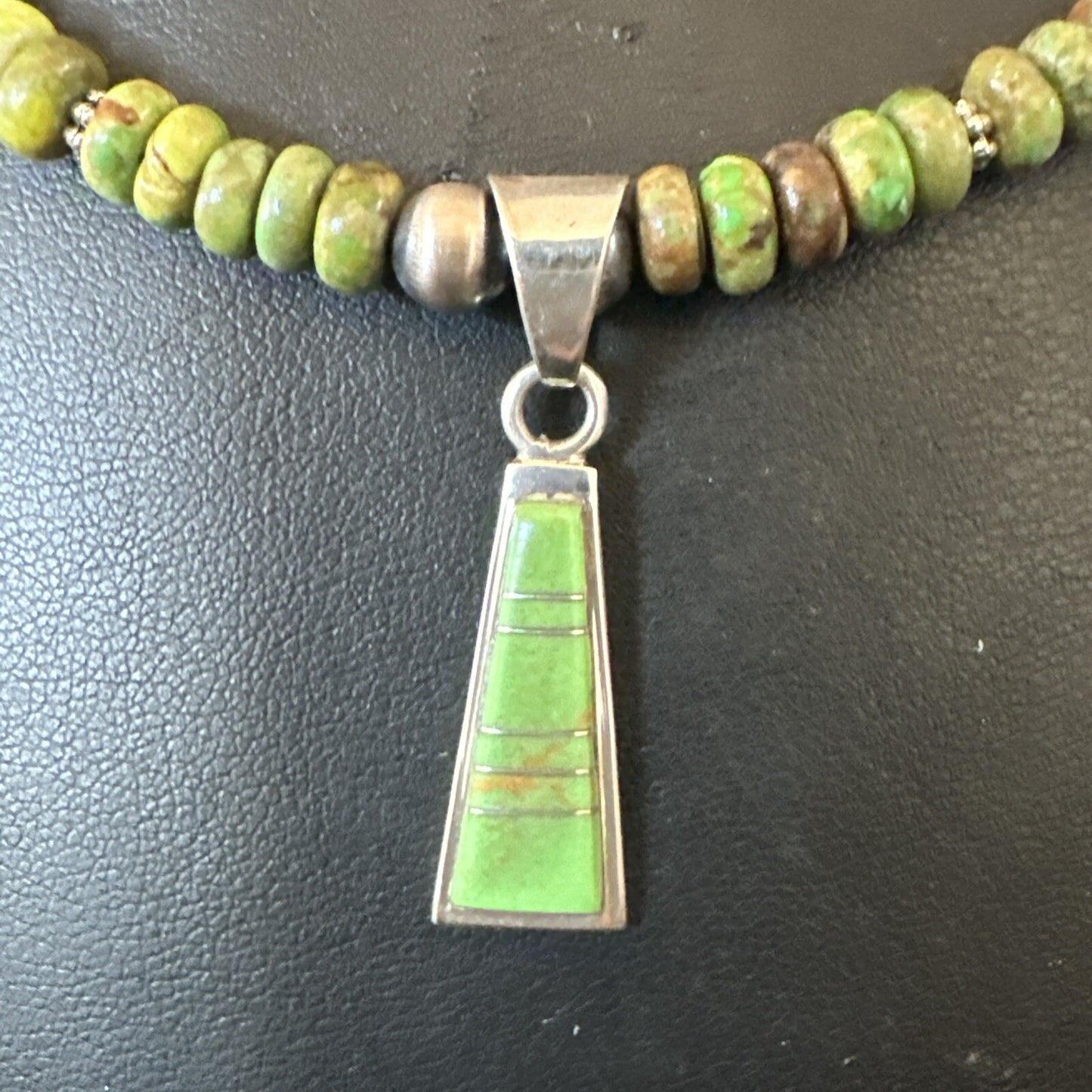 Womens Green Gaspeite Turquoise Pendant Navajo Sterling Silver Necklace 18371