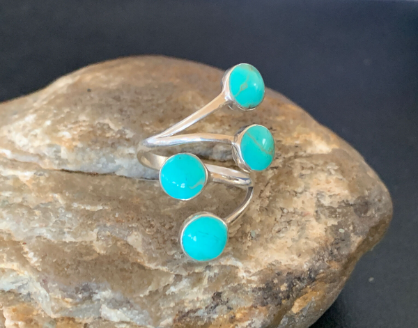 Blue Kingman Turquoise Southwestern Ring Size 6 | Sterling Silver | Authentic Native American Handmade | 19460