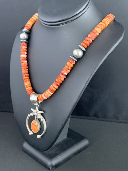 Spiny Oyster Naja Pendant Navajo Sterling Silver Necklace 00238