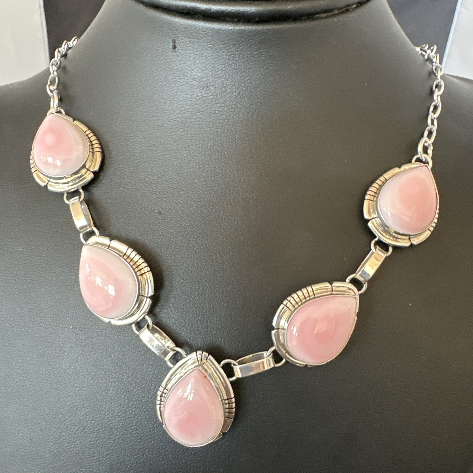 Navajo Pink Conch Choker Lariat Necklace Pendant Earrings 19” 18637