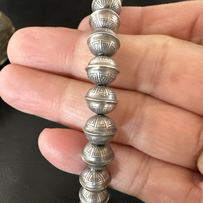 Handmade Stamped Navajo Pearls 8mm Beads 7” Sterling Silver Bracelet 90907