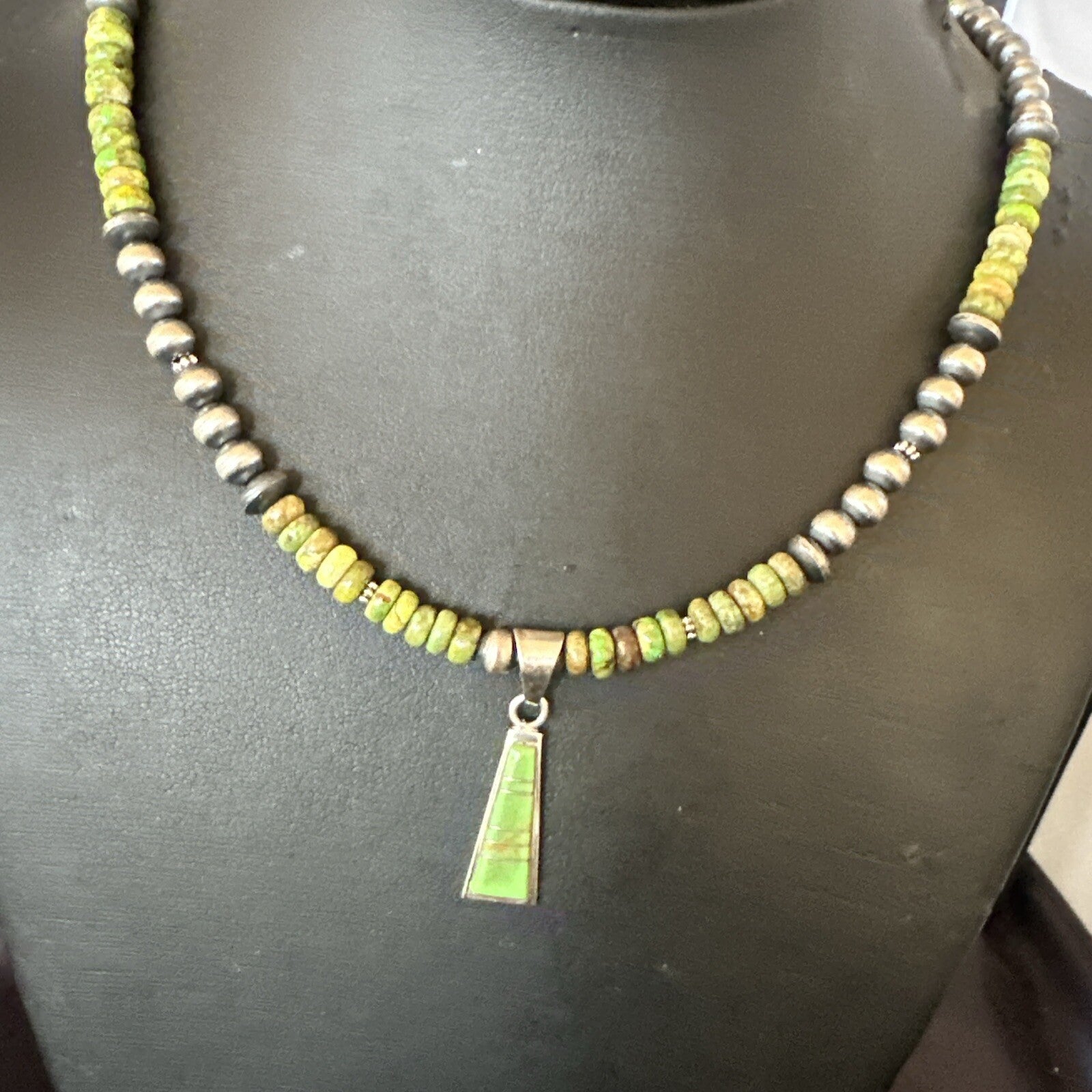 Womens Green Gaspeite Turquoise Pendant Navajo Sterling Silver Necklace 18371