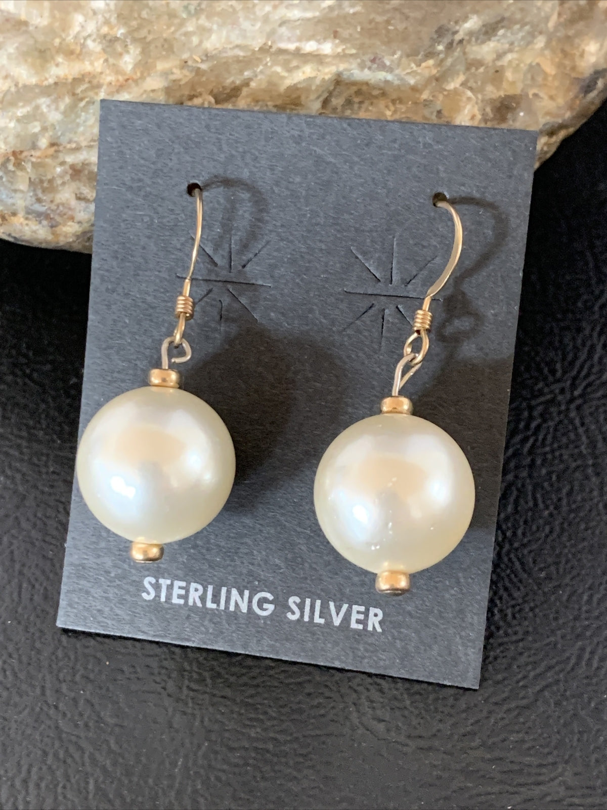 Beautiful Women White Cultured Pearl Gold Filled Bead Dangle Earrings 1" 13038