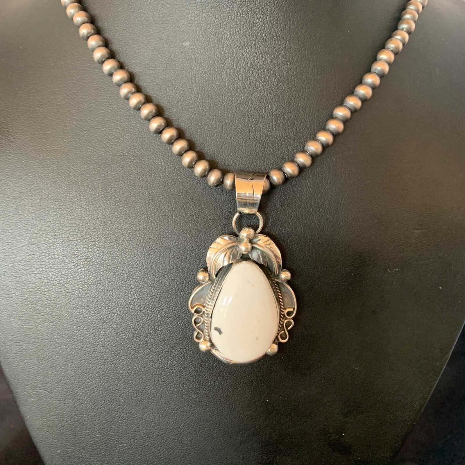 Men White Buffalo Turquoise Pendant Sterling Silver Beads Necklace 12668N