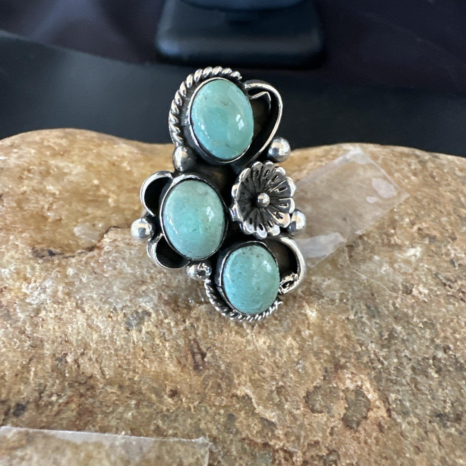 Yazzie Ring Green Turquoise Navajo Sterling Silver Cluster Size 8 19223