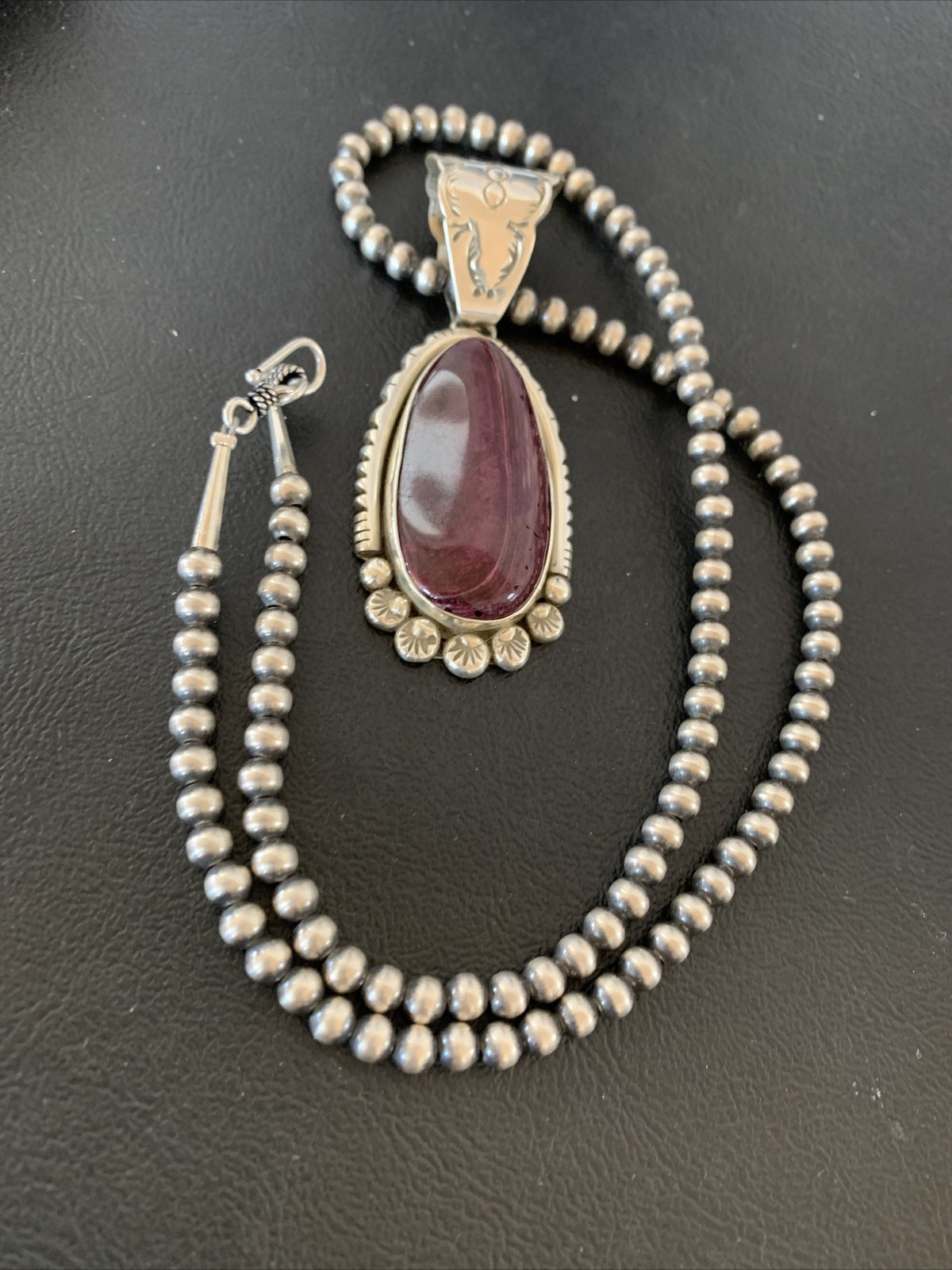 Purple Spiny Oyster Pendant Sterling Silver Navajo Pearls Necklace 17842