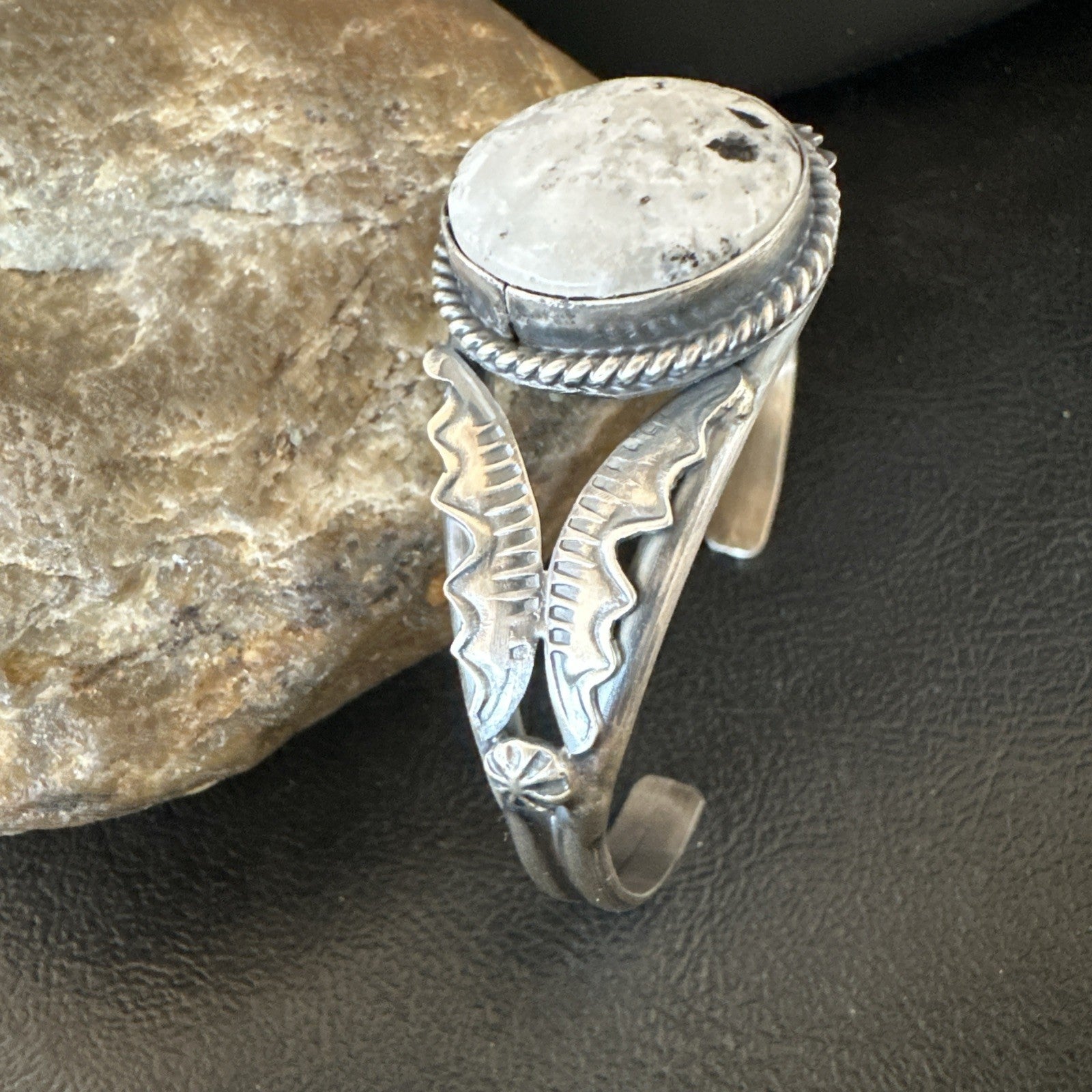 White Buffalo Turquoise Navajo Sterling Silver Cuff Bracelet 7.25" 19281