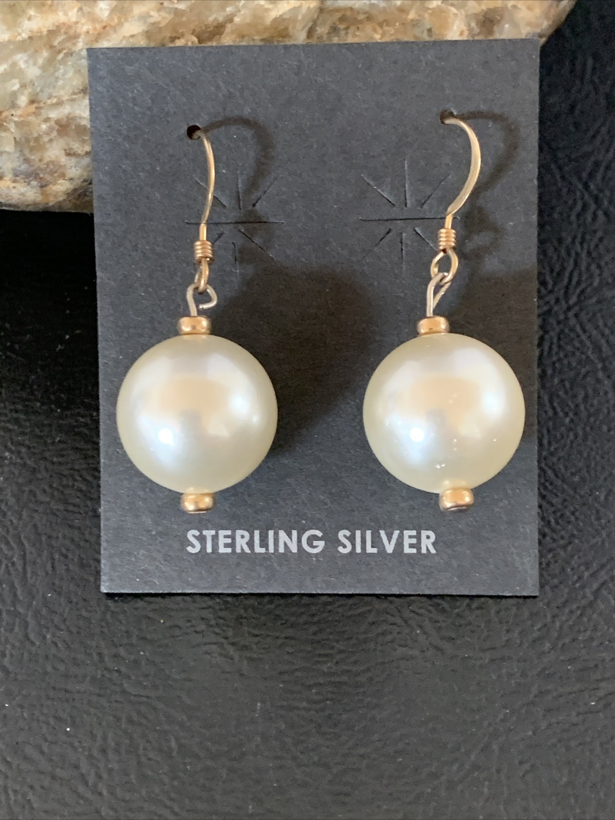 Beautiful Women White Cultured Pearl Gold Filled Bead Dangle Earrings 1" 13038