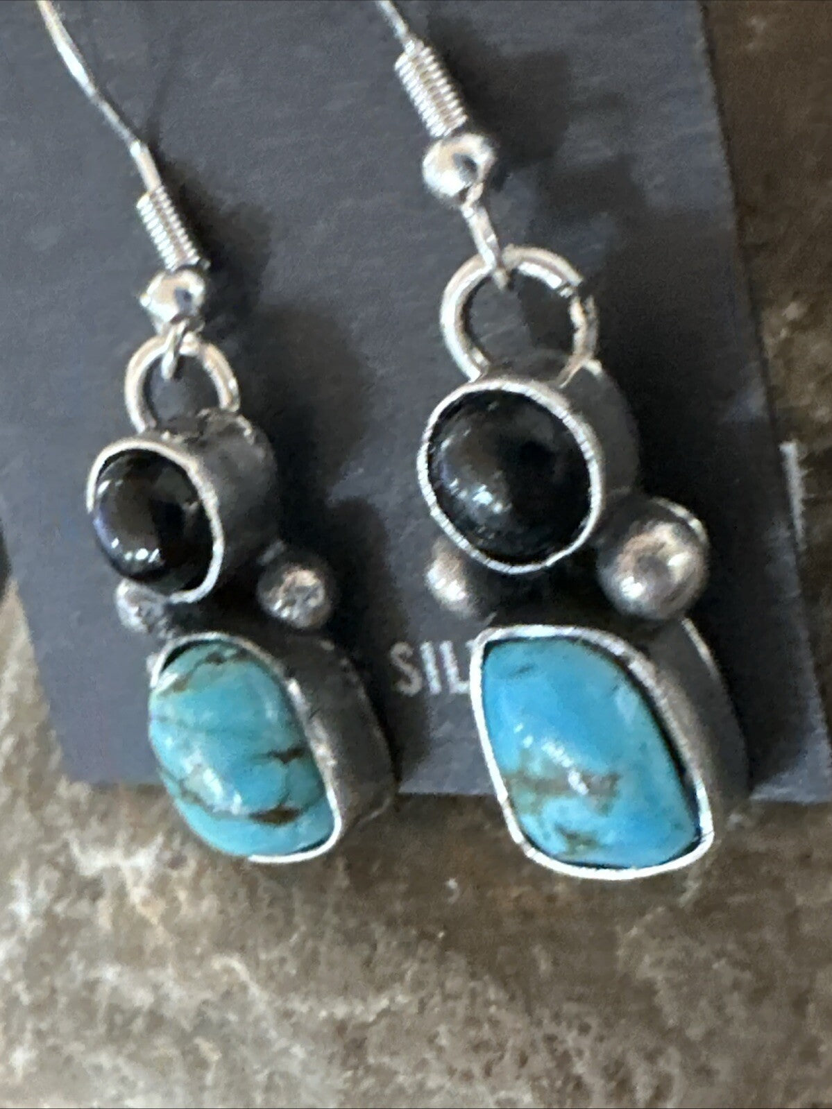 Handmade Kingman Turquoise Onyx Navajo Sterling Silver Dangle Earrings 18847
