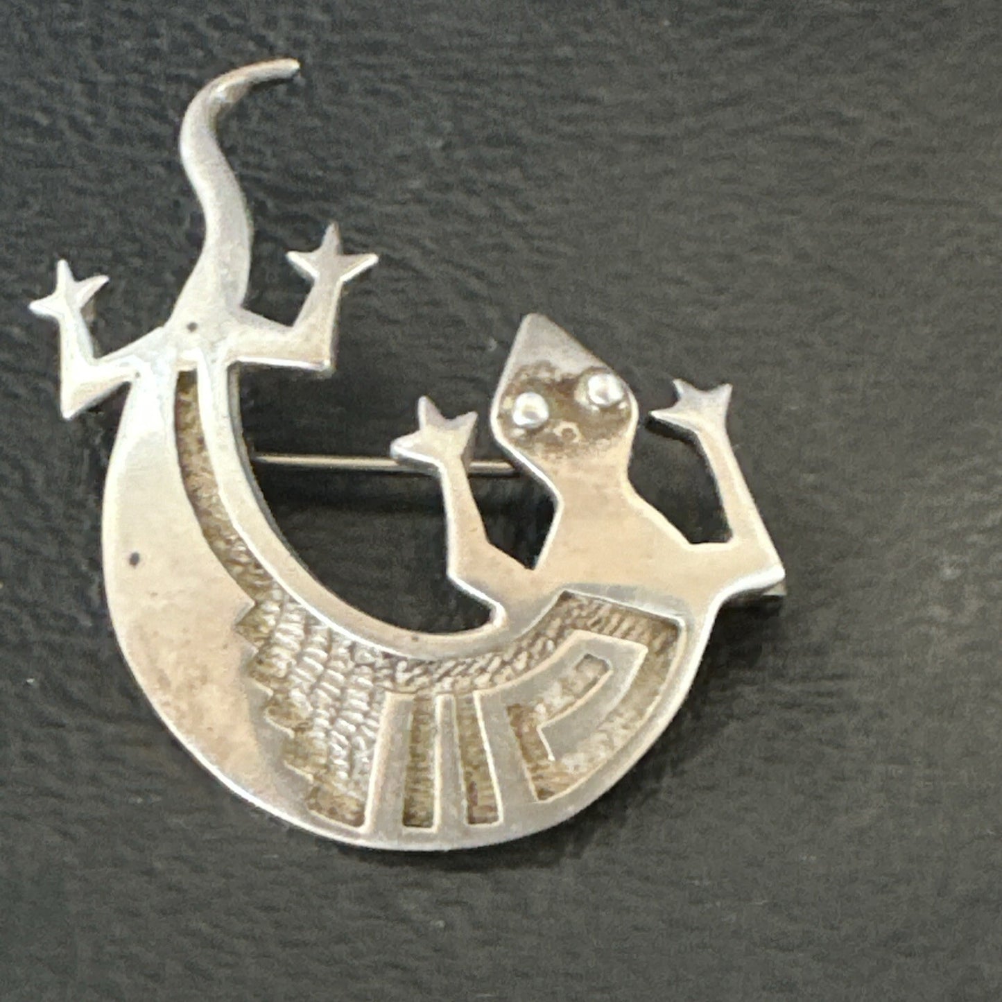 Navajo Stamped Lizard Pin Pendant Gecko Sterling Silver 18045
