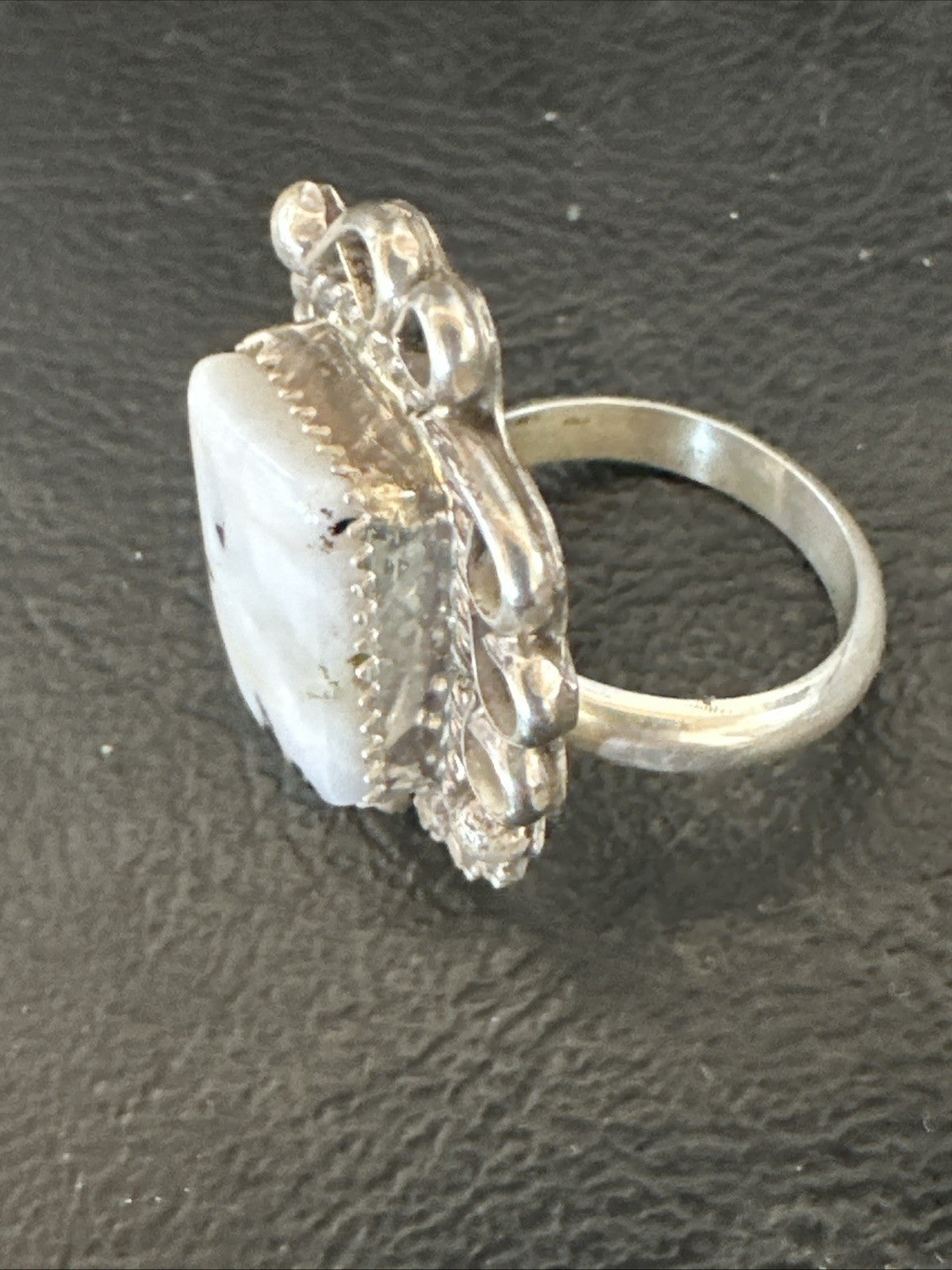 Black White Buffalo Turquoise Navajo Sterling Silver Ring Size 7 19807