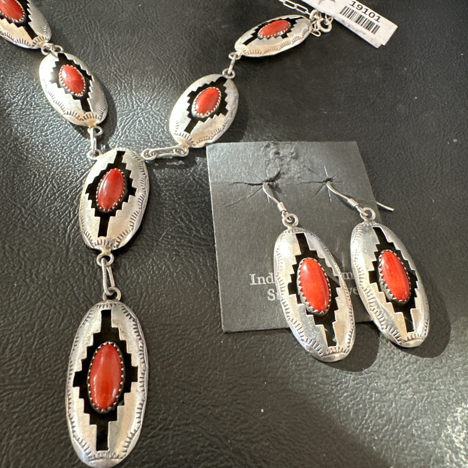 Old Native Navajo Red Coral Sterling Silver Shadowbox Necklace Earrings 18”19101