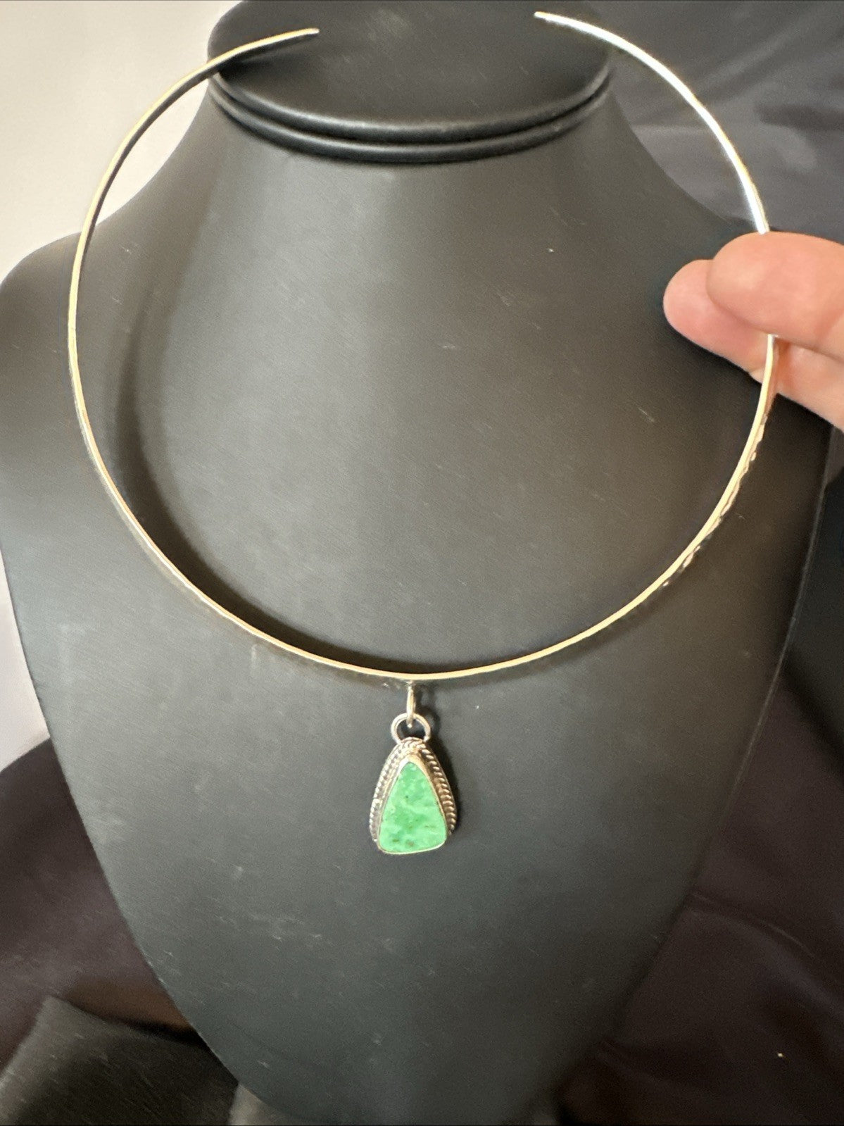 H Joe Navajo Sterling Silver Green Turquoise Collar Choker Necklace 15” 19437