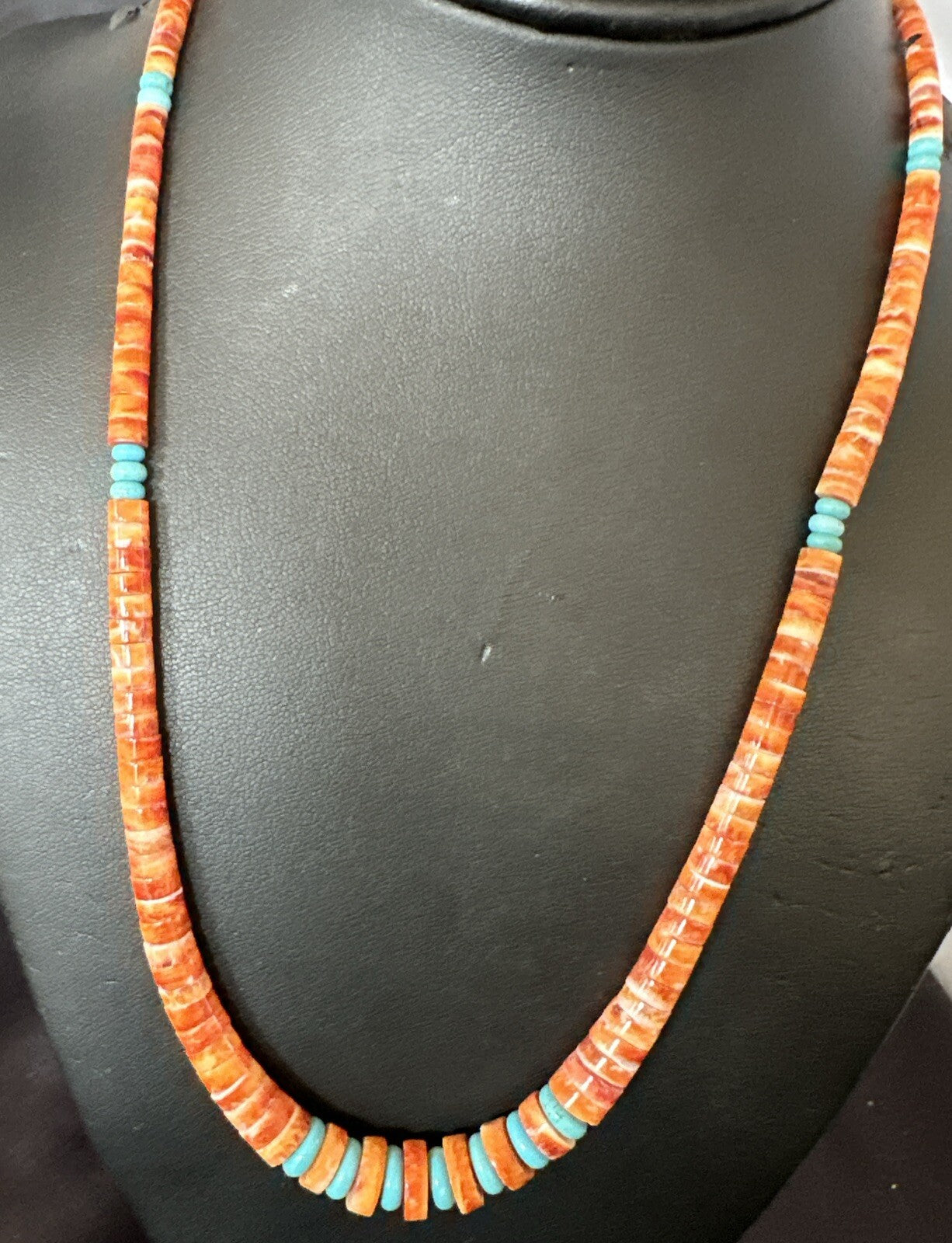 USA Spiny Oyster Turquoise Graduated Navajo Sterling Silver Necklace 18273