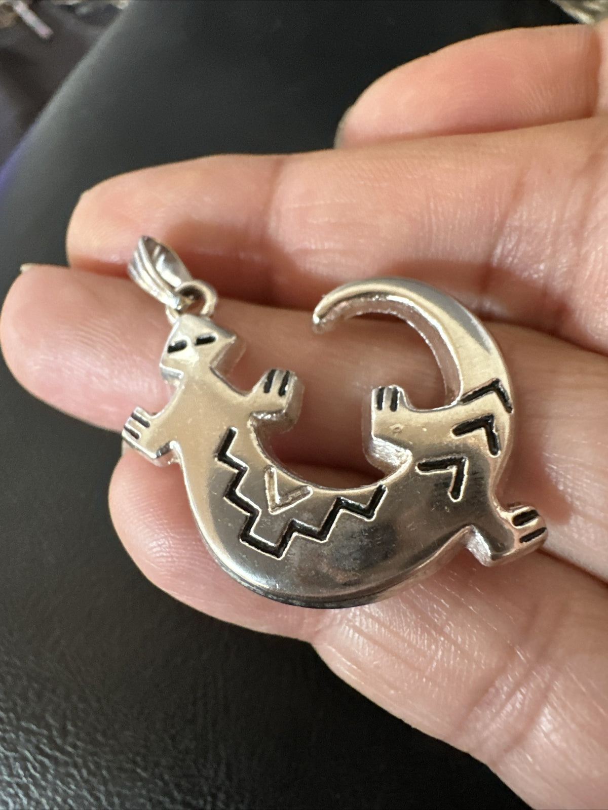 Navajo Stamped Lizard Pendant Gecko Sterling Silver 18155