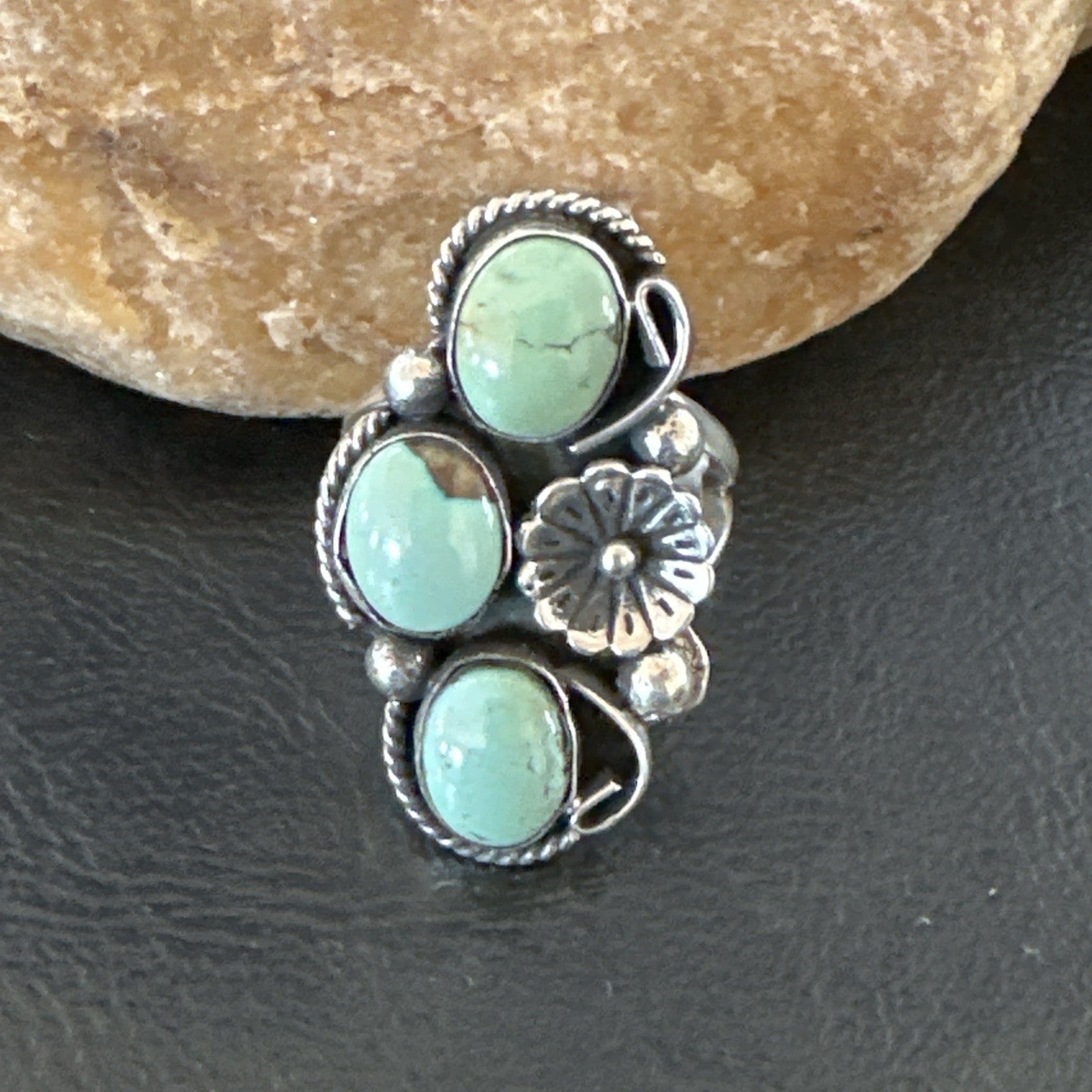 Yazzie Ring Green Turquoise Navajo Sterling Silver Cluster Size 8.5 19214