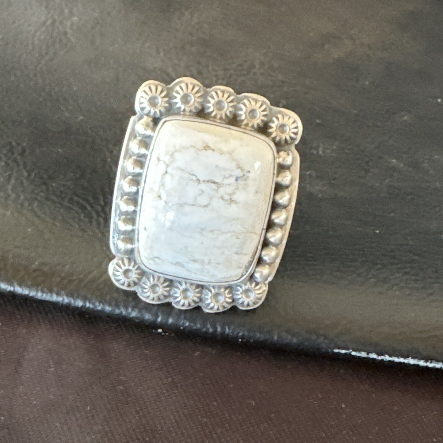 White Buffalo Turquoise Navajo Sterling Silver Ring Size 8 18776