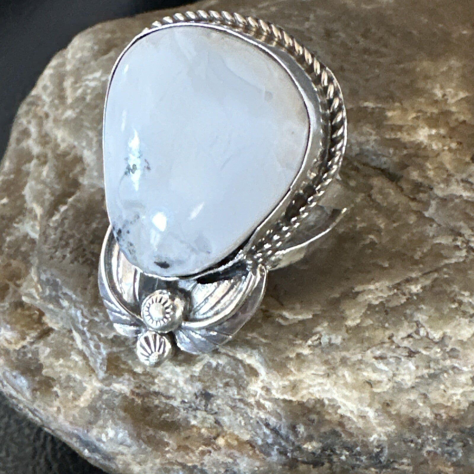 Mens Womens White Buffalo Turquoise Navajo Sterling Silver Ring Size 9 18100