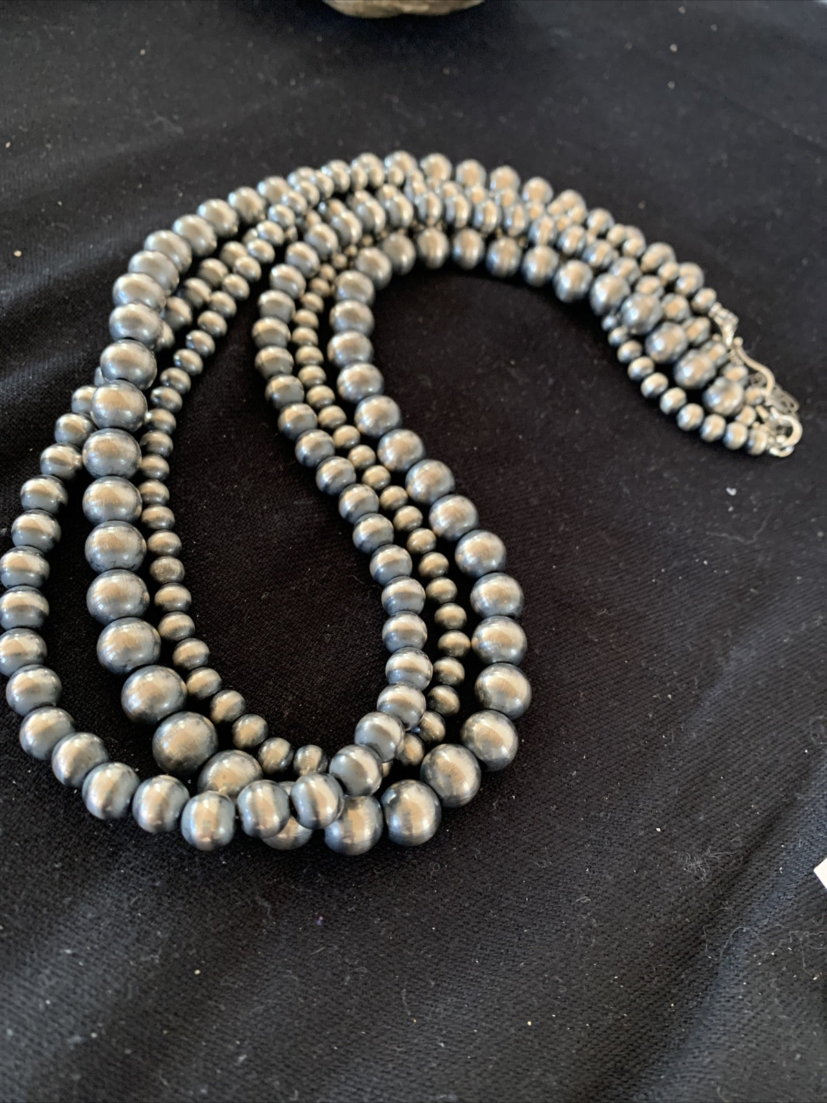 Native American Navajo Pearls Graduated 3 Strands Sterling Silver Necklace 25”