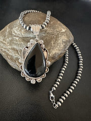 Black Onyx Pendant Navajo Pearls Necklace | Sterling Silver | Authentic Native American Handmade | 19384