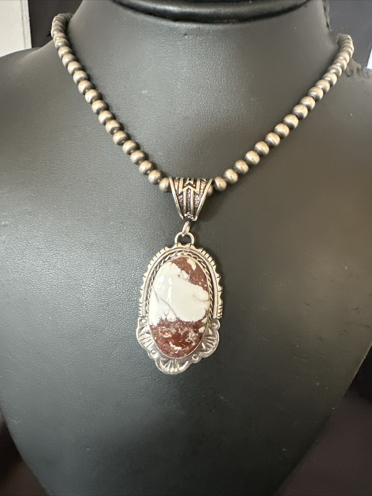 Wild Horse Turquoise Pendant Sterling Silver Beads Necklace 18023
